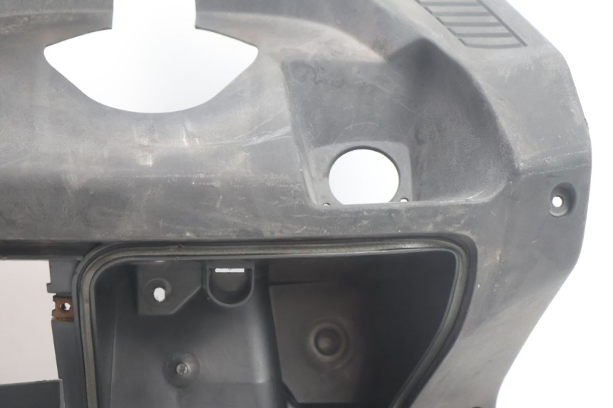 photo de INNER APRON YAMAHA XMAX X-MAX 125 (2006 - 2009) - Zoom on usage condition