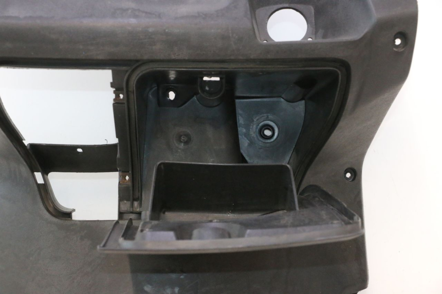 photo de INNER APRON YAMAHA XMAX X-MAX 125 (2006 - 2009) - Component detail