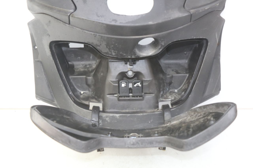 photo de INNER APRON PIAGGIO X9 EVOLUTION 125 (2003 - 2007) - Supplementary product photo