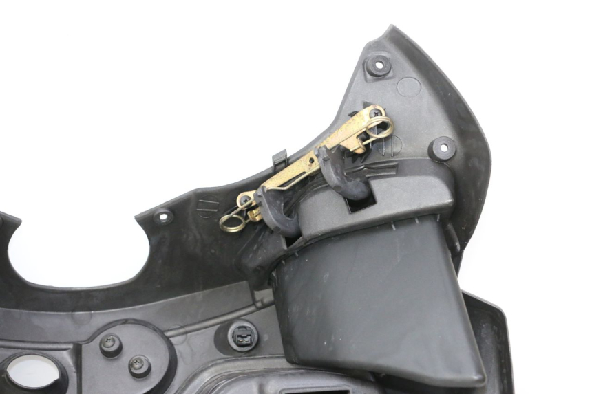 photo de INNER APRON PIAGGIO X9 EVOLUTION 125 (2003 - 2007) - High-resolution close-up