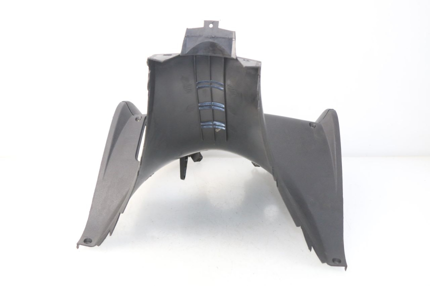 photo de INNER FAIRING YAMAHA YP MAJESTY 125 (2007 - 2010) - Zoom on usage condition