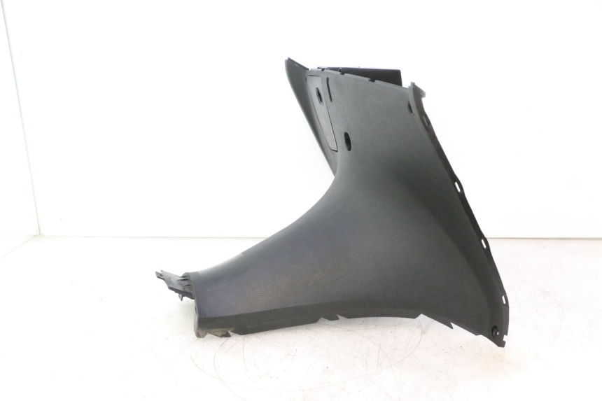 photo de INNER LEGSHIELD YAMAHA YP MAJESTY 125 (2002 - 2006) - Component detail