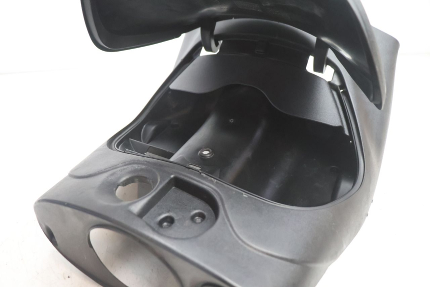 photo de INNER APRON PIAGGIO ZIP 4T 50 (2018 - 2020) - Surface and material condition