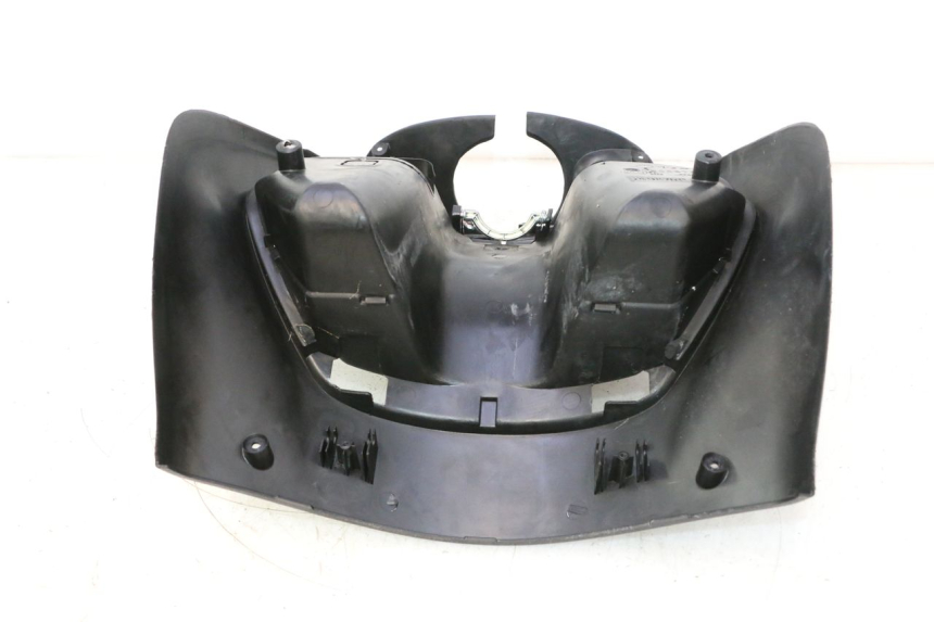 photo de INNER LEGSHIELD PIAGGIO ZIP IGET 4T 50 (2021 - 2023) - Technical close-up