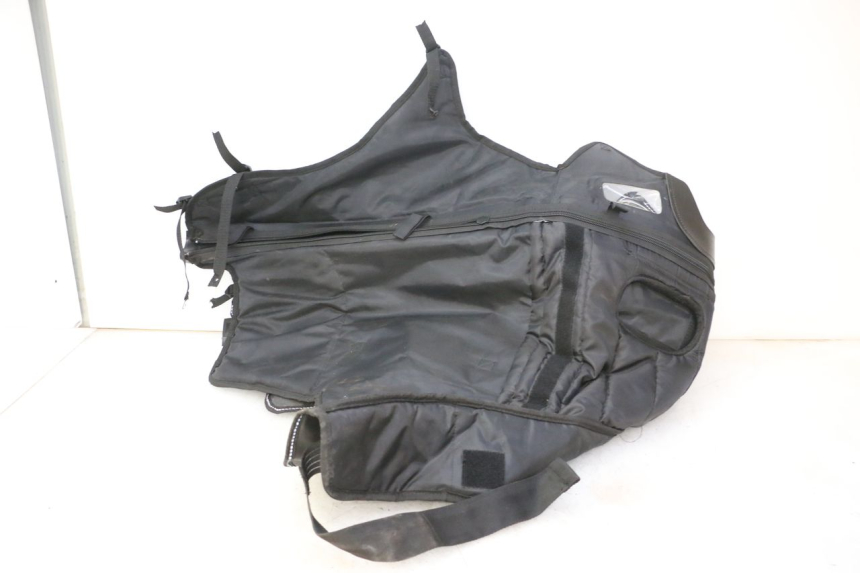 photo de LEG COVER PIAGGIO MP3 HPE 310 (2024 - 2025) - Markings and original references