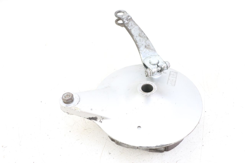 photo de Rear drum HYOSUNG GF 125 (2001 - 2005) - Technical close-up