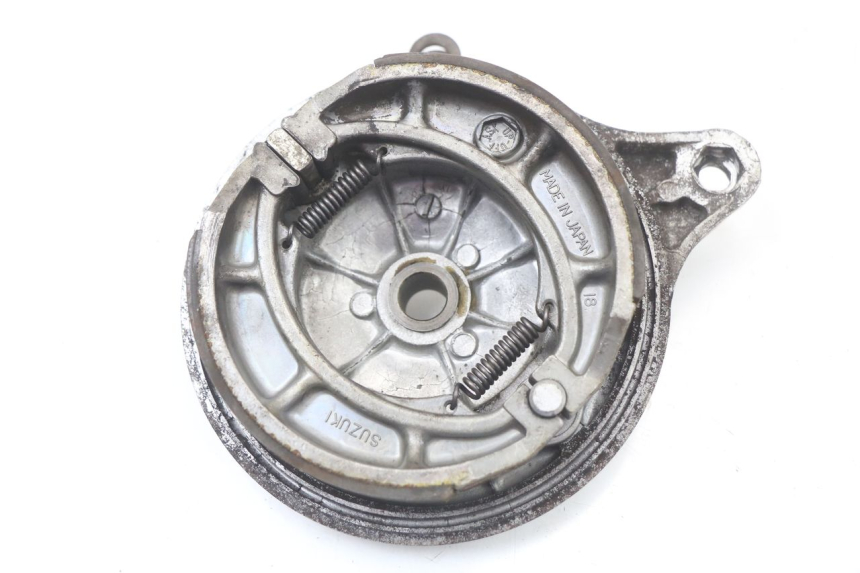 photo de REAR BRAKE DRUM SUZUKI GN 125 (1997 - 2000) - Zoom on usage condition