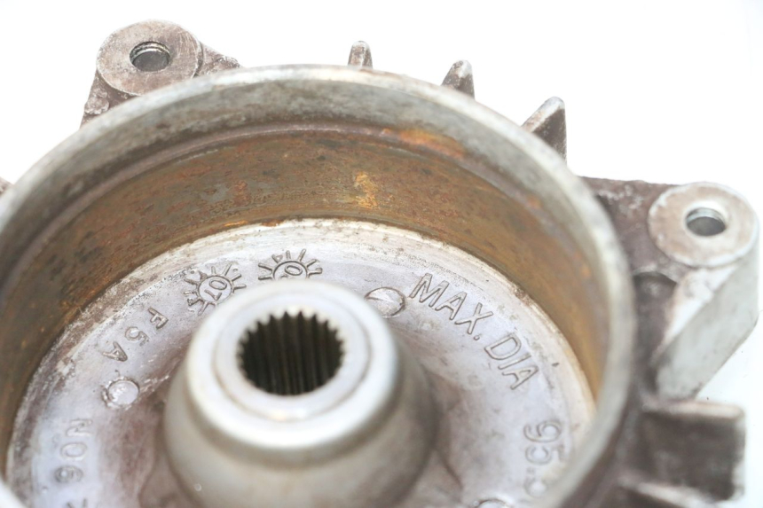 photo de REAR BRAKE DRUM SYM MIO 50 (2005 - 2010) - Additional view of the item