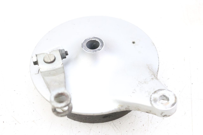 photo de REAR BRAKE DRUM SUZUKI VL INTRUDER 125 (2004 - 2007) - Alternative perspective