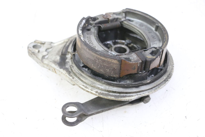 photo de REAR DRUM YAMAHA SR 125 (1982 - 2003) - Fixing points details