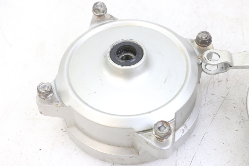 photo de FRONT DRUM HONDA SCV LEAD 100 (2003 - 2007) - Surface and material condition