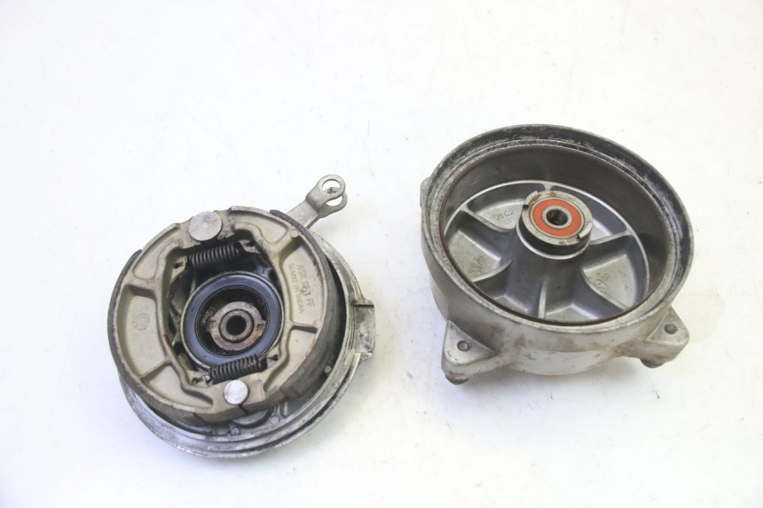 photo de FRONT DRUM HONDA SCV LEAD 100 (2003 - 2007) - Main view