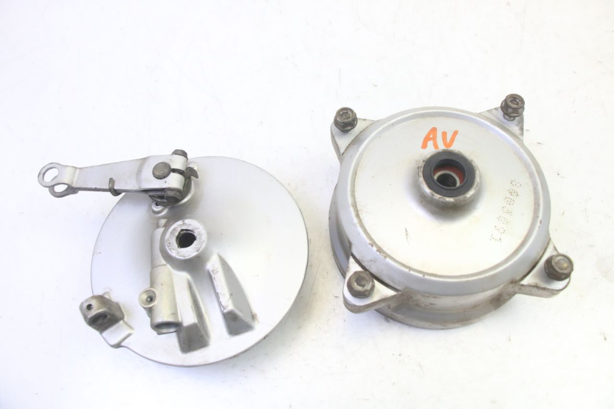 photo de FRONT DRUM HONDA SCV LEAD 100 (2003 - 2007) - Component detail