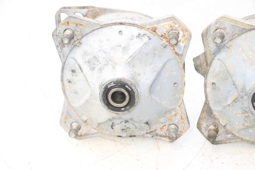 photo de FRONT BRAKE DRUM SMC XROAD 150 - Technical close-up