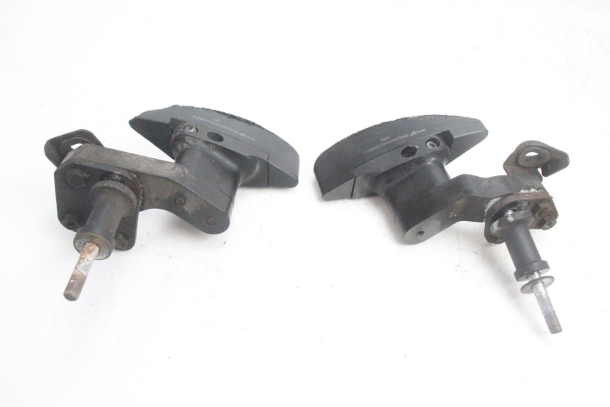 photo de ENGINE MOUNTING BUSHING KAWASAKI ER-6 ER6 F ABS 650 (2012 - 2016) - Checked used part