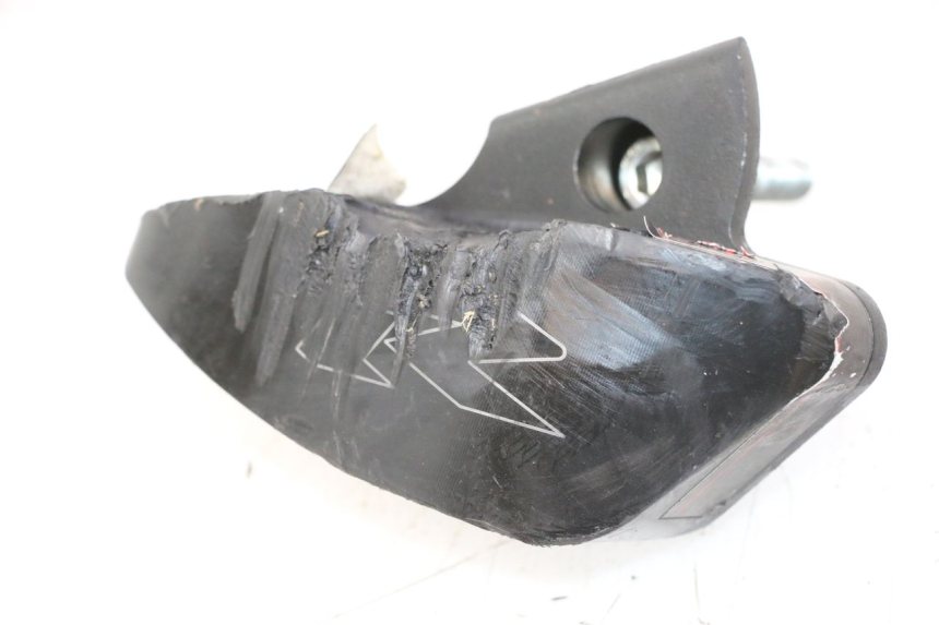 photo de ENGINE SLIDER SUZUKI GSR 600 (2005 - 2012) - Surface and material condition