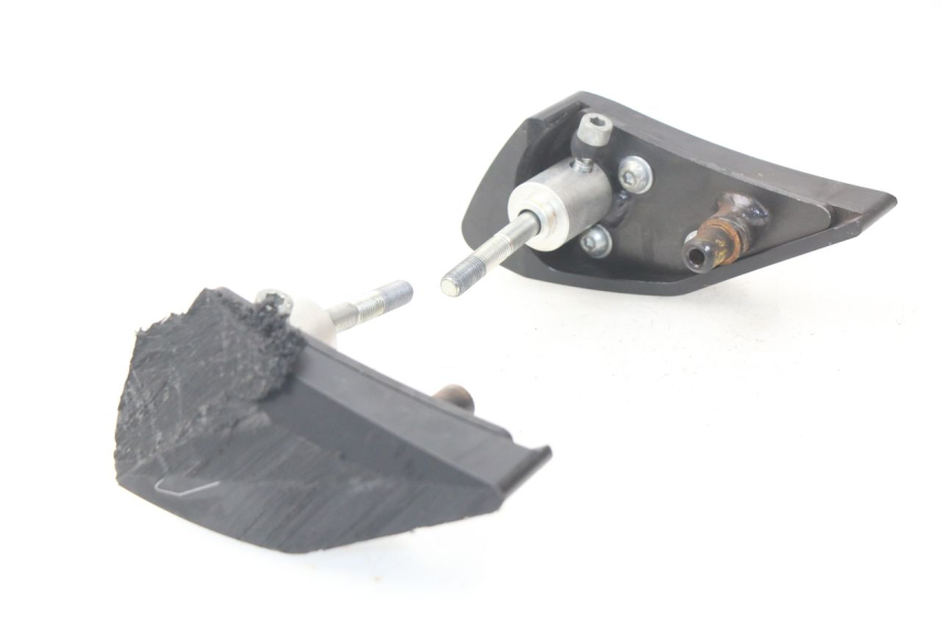 photo de ENGINE SLIDER SUZUKI GSX-R GSXR K16 1000 (2012 - 2016) - Main view