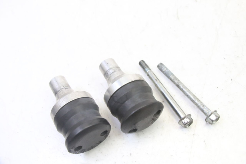 photo de ENGINE SLIDER SUZUKI SV S 650 (2003 - 2009) - Alternative perspective