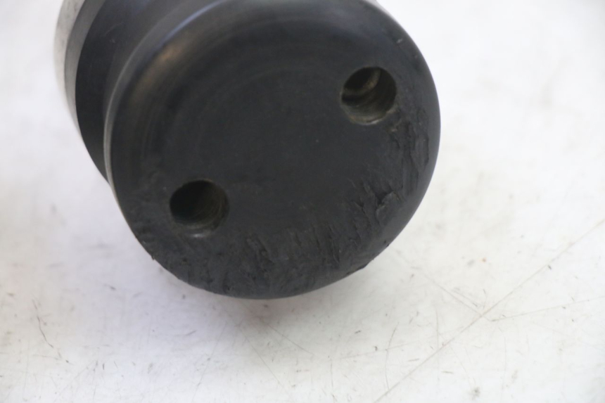 photo de ENGINE SLIDER SUZUKI SV S 650 (2003 - 2009) - Surface and material condition