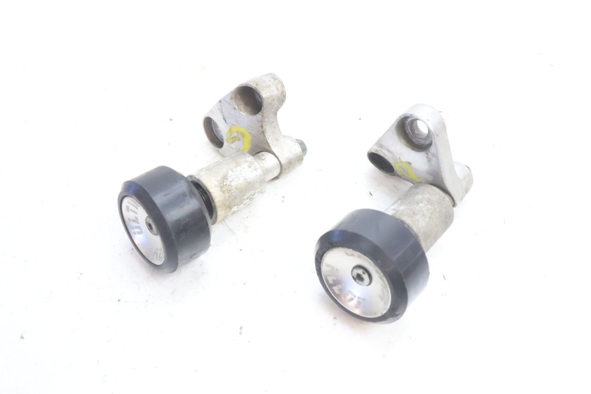 photo de ENGINE SLIDER YAMAHA XJR 1300 (1998 - 2002) - Zoom on usage condition