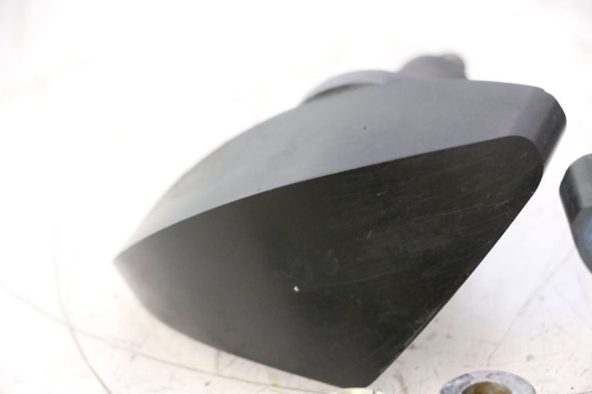 photo de ENGINE SLIDER YAMAHA YZF R6 600 (2008 - 2009) - Alternative perspective