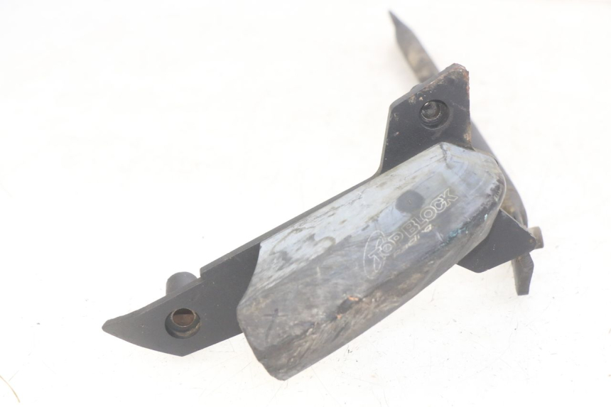 photo de ENGINE MOUNT KAWASAKI Z 750 (2007 - 2013) - Alternative perspective