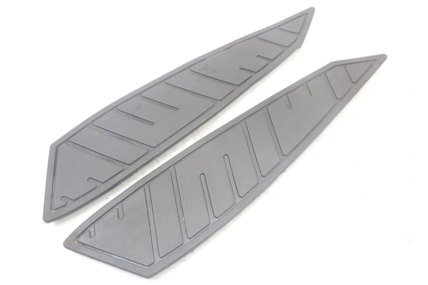 photo de FOOTBOARD MAT QUADRO 3D S 350 (2013 - 2018) - Alternative perspective