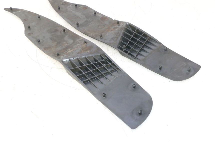 photo de FLOOR PANEL RUBBER APRILIA ATLANTIC S 125 (2010 - 2013) - Product overview