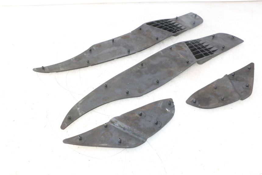 photo de FLOOR PANEL RUBBER APRILIA ATLANTIC S 125 (2010 - 2013) - Markings and original references