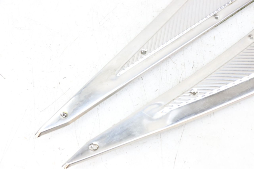 photo de FLOOR PANEL RUBBER WAYSCRAL E-START 1 (2018 - 2022) - Alternative perspective