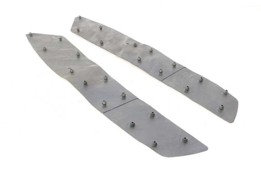 photo de FLOOR PANEL RUBBER HONDA FJS SILVER WING SILVERWING 400 (2005 - 2008) - Component detail