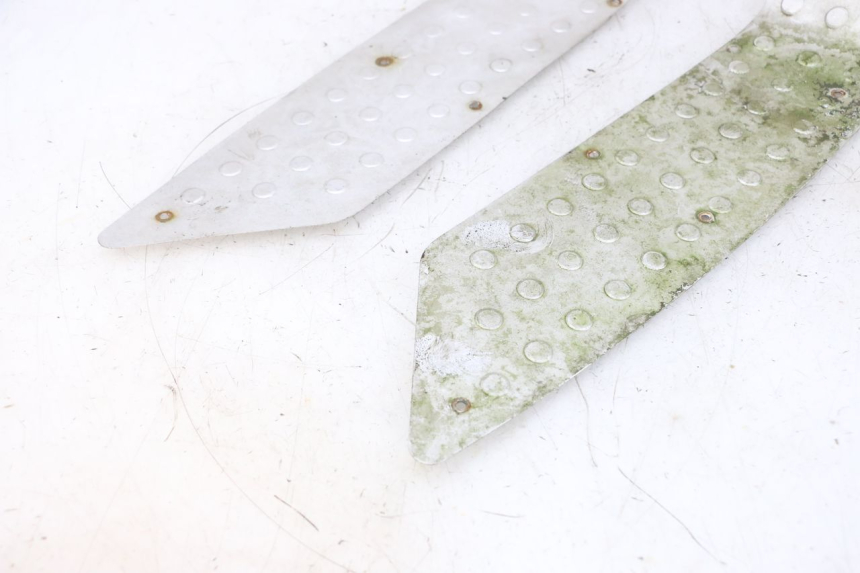 photo de FLOOR PANEL RUBBER JM MOTORS GTS 125 (2015 - 2019) - Product overview