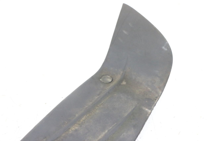 photo de FLOOR PANEL RUBBER PIAGGIO IE MP3 YOURBAN 300 (2011 - 2016) - Product overview