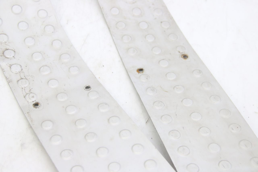 photo de FOOTBOARD MAT REVATTO IMPERATOR 125 (2007 - 2015) - Zoom on usage condition