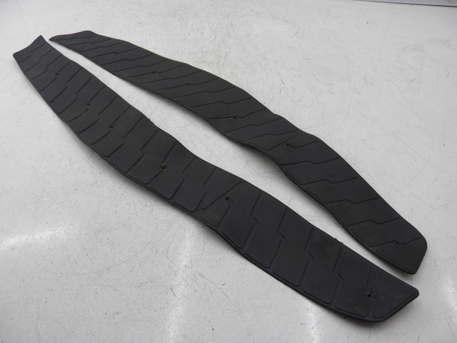 photo de FLOOR PANEL RUBBER JM MOTOR S-MAX 125 (2010 - 2014) - Main view