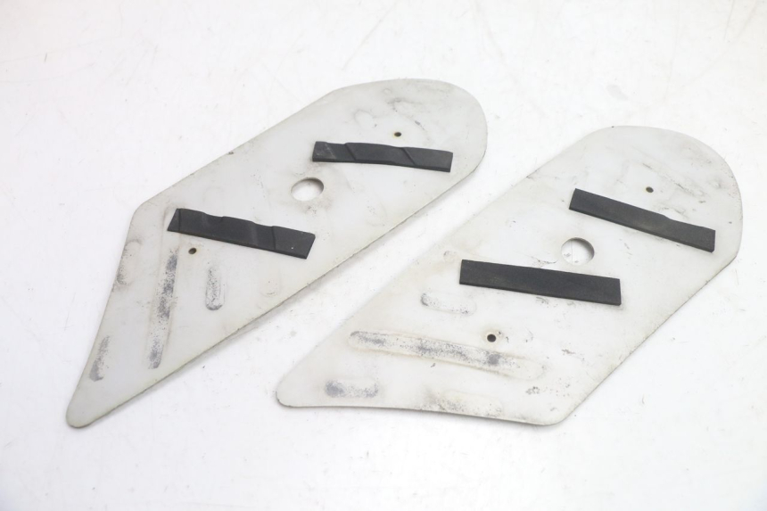 photo de FOOTBOARD MAT PEUGEOT KISBEE 4T 50 (2018 - 2022) - Alternative perspective