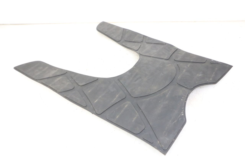 photo de FLOOR PANEL RUBBER KYMCO GRAND DINK 125 (2008 - 2014) - Main view