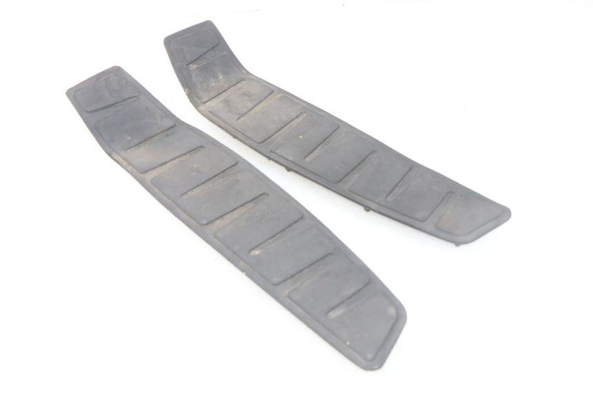 photo de FOOTBOARD MAT PIAGGIO MP3 125 (2006 - 2014) - Main view