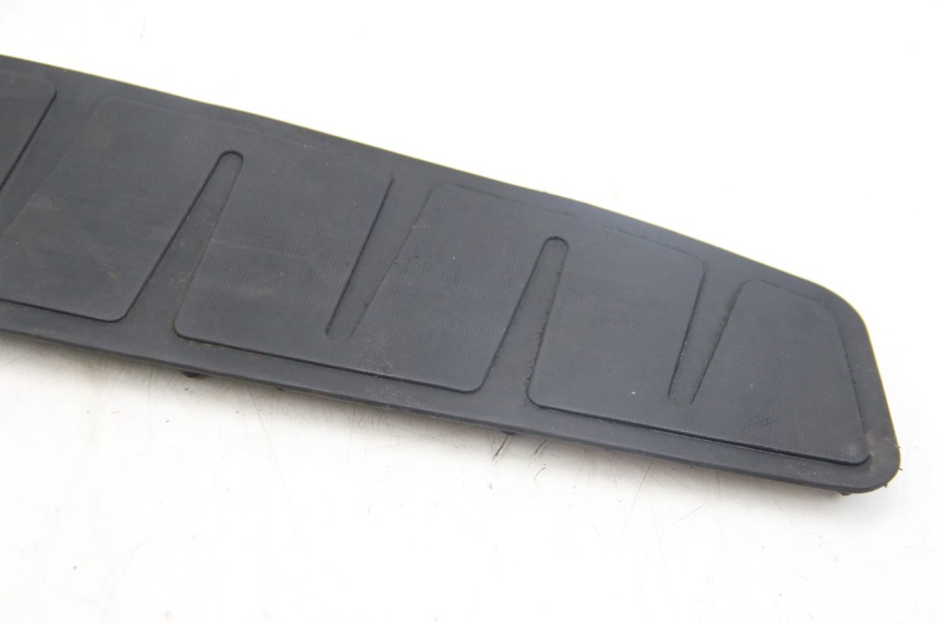 photo de FOOTBOARD MAT PIAGGIO MP3 125 (2006 - 2014) - Component detail