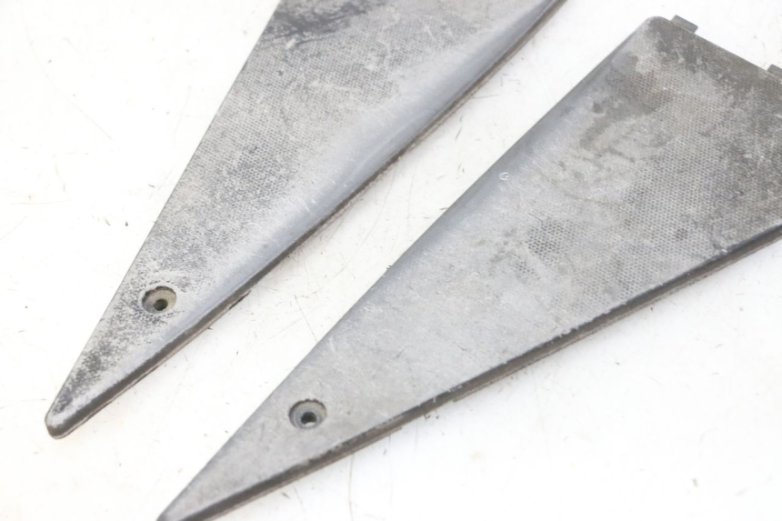 photo de FOOTBOARD MAT PIAGGIO NEW TYPHOON 50 (2010 - 2017) - Product overview