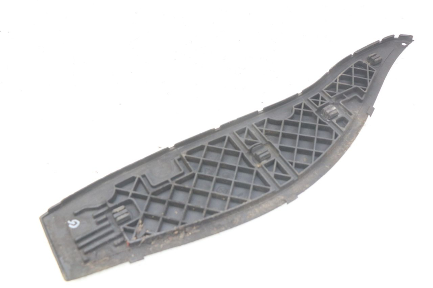 photo de FOOTBOARD MAT GILERA NEXUS 125 (2007 - 2009) - Component detail