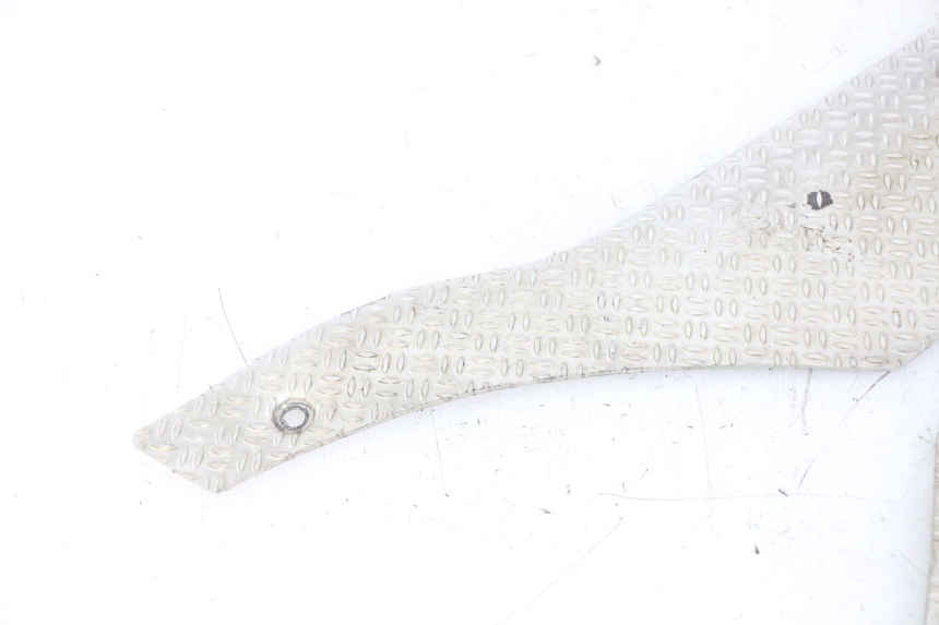 photo de FLOOR PANEL RUBBER PIAGGIO NRG POWER PUREJET 50 (2018 - 2021) - Checked used part