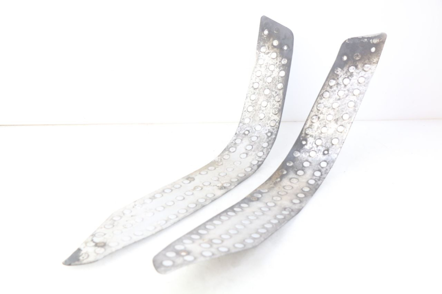 photo de FOOTBOARD MAT SELECT UP OCTALIS 125 (2007 - 2012) - Technical close-up