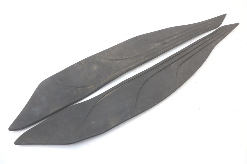 photo de FLOOR PANEL RUBBER HONDA PCX (JF28) 125 (2009 - 2011) - Main view