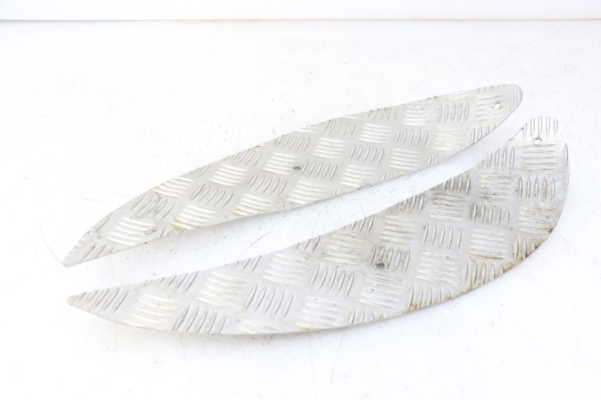 photo de FLOOR PANEL RUBBER PEUGEOT ELYSTAR 50 (2002 - 2014) - Main view