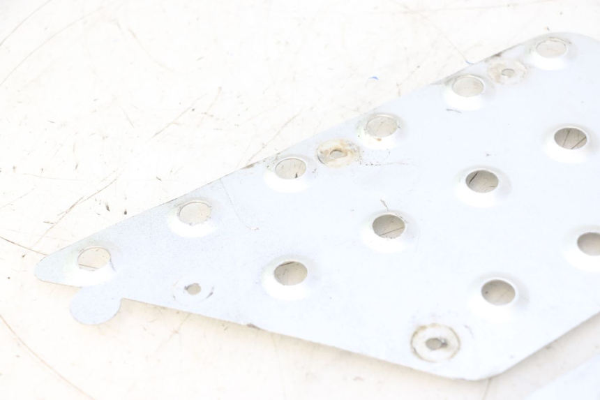 photo de FOOTBOARD MAT RIDE RACE GT 2T 50 (2012 - 2017) - Fixing points details