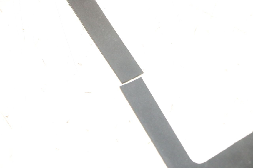 photo de FLOOR PANEL RUBBER PUNK ELECTRIC RIDER 1 - Technical close-up