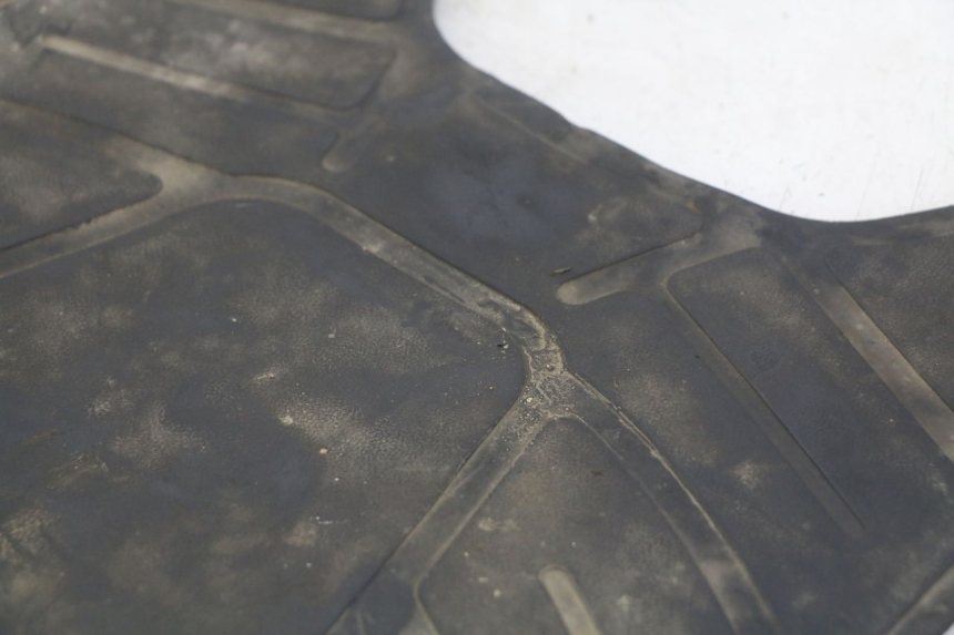 photo de FOOTBOARD MAT TNT MOTOR ROMA 10' 2T 50 (2011 - 2018) - Zoom on usage condition