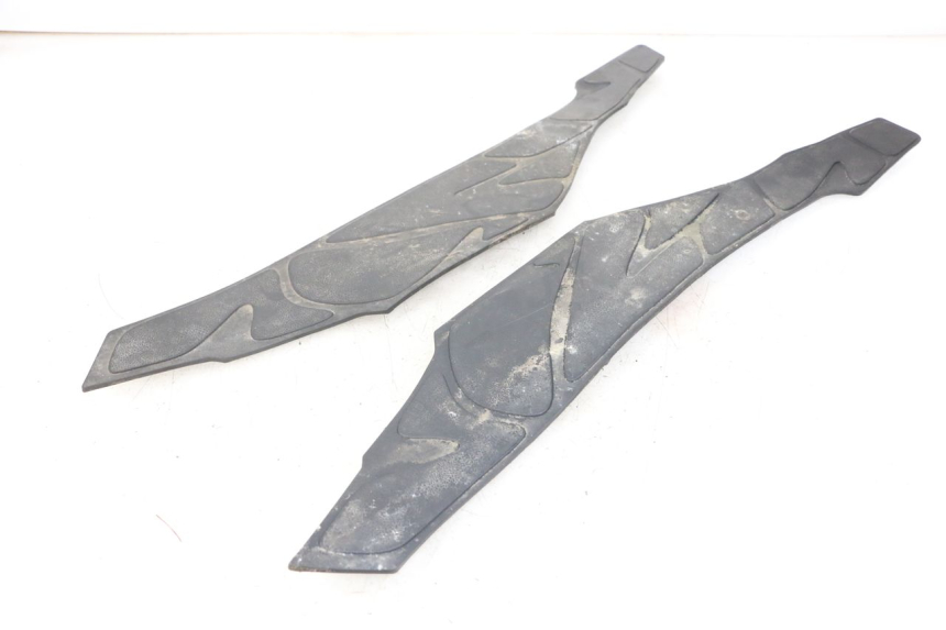 photo de FOOTBOARD MAT DAELIM S3 125 (2010 - 2017) - Main view