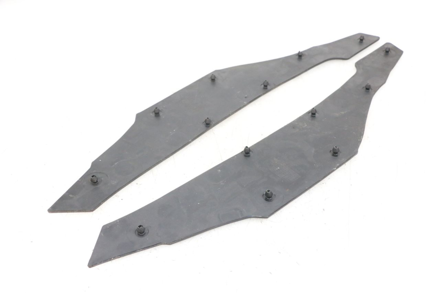 photo de FOOTBOARD MAT DAELIM S3 125 (2010 - 2017) - Component detail